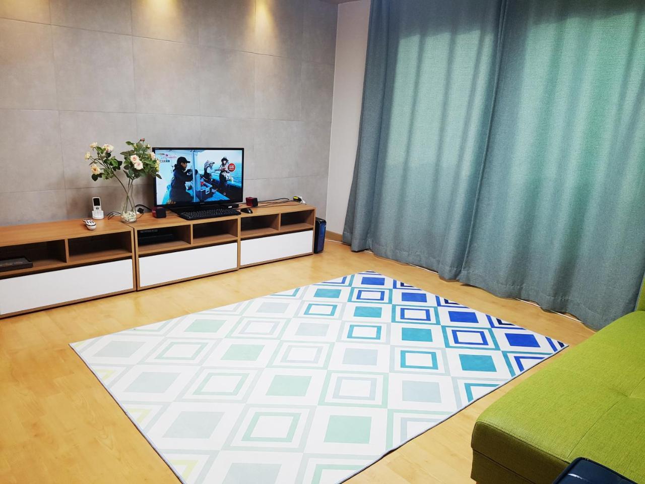Lee & No Guesthouse Hongdae Séoul Extérieur photo